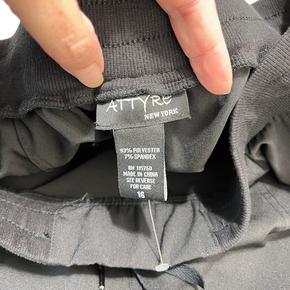 ATTYRE New York Wide Leg Capri Pants 16 Athleisure Y2K Revival Minimalist Style - Picture 3 of 9